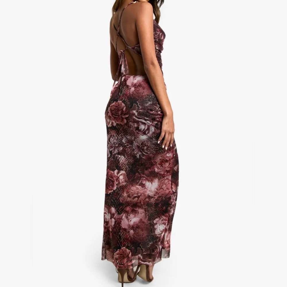 Boohoo co ord-top and midaxi skirt - size 4 - wore once - Picture 3 of 3
